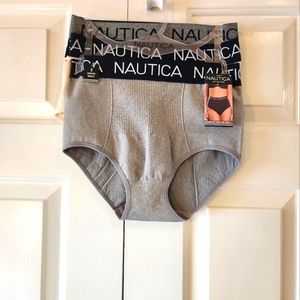 Nautical Women's Seamless Shaping (3 pairs) Briefs. Gray, Black, Cream. Medium.